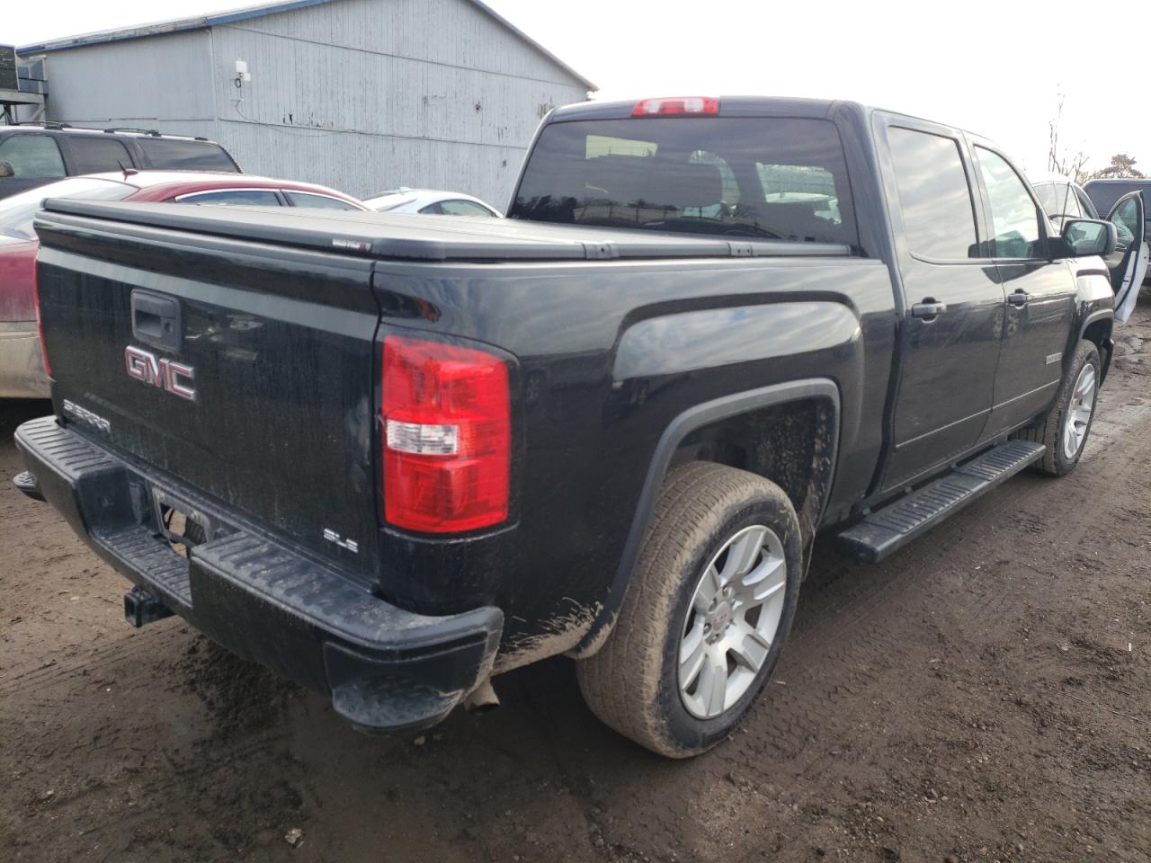 Image 3 of 2018 GMC SIERRA K1500 SLE 2018 with VIN 3GTU2MEC9JG247455