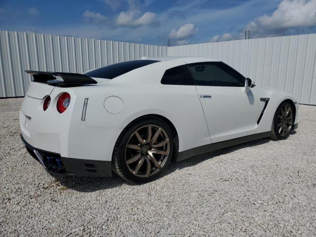 Image 3 of 2014 NISSAN GT-R PREMIUM 2014 with VIN JN1AR5EF3EM271528