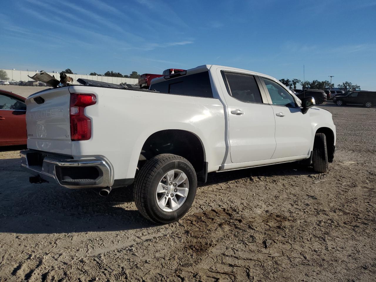 Image 3 of 2020 CHEVROLET SILVERADO C1500 LT 2020 with VIN 3GCPWCEK3LG304030