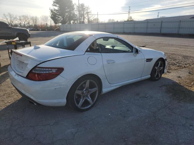 Изображение 3 2016 MERCEDES-BENZ SLK 300 2016 с VIN WDDPK3JA7GF120215