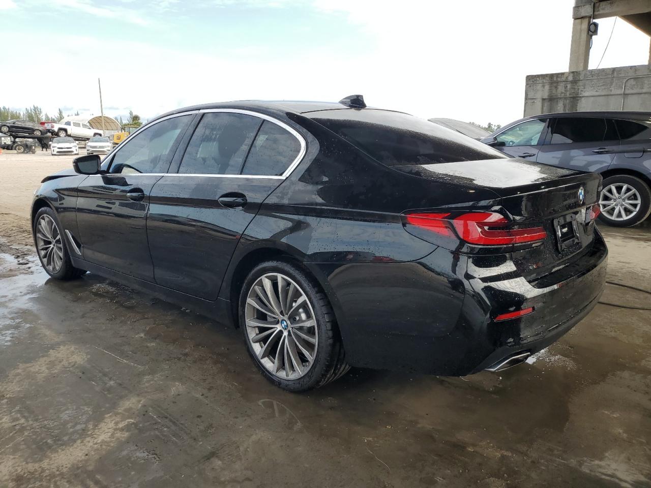 Image 2 of 2022 BMW 530 I 2022 with VIN WBA53BH08NWX59350