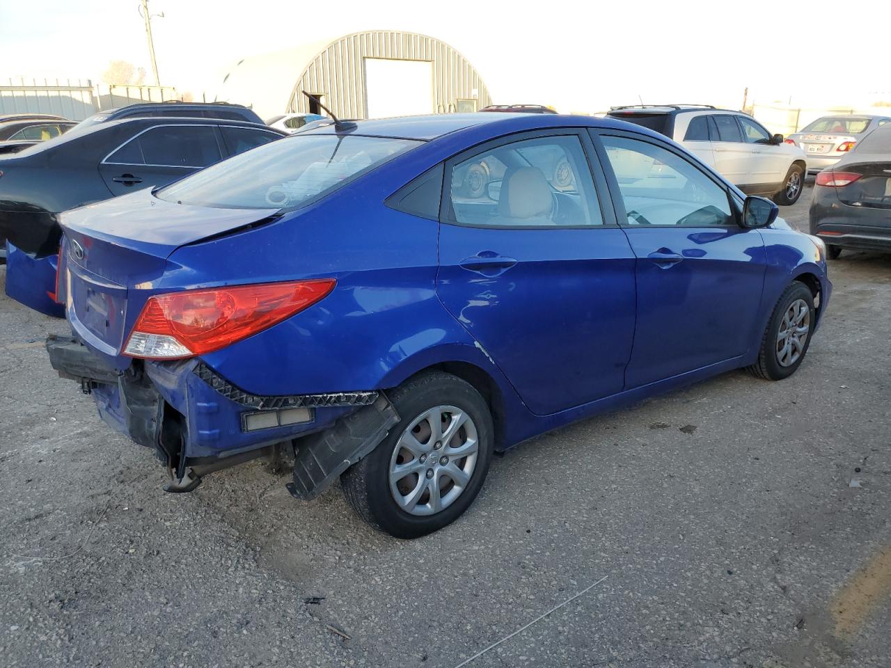 Image 3 of 2013 HYUNDAI ACCENT GLS 2013 with VIN KMHCT4AE9DU390662