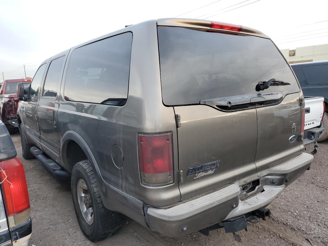Obraz 2 z 2005 FORD EXCURSION LIMITED 2005 z VIN 1FMSU43P15ED43628