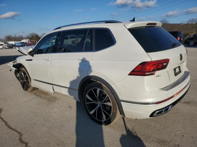 Image 2 of 2022 VOLKSWAGEN TIGUAN SEL R-LINE 2022 with VIN 3VV4B7AX6NM099154