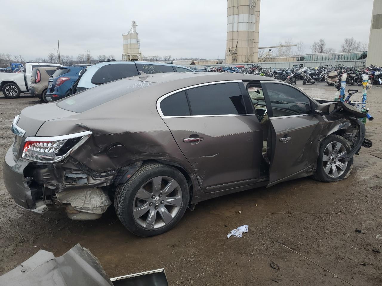 Изображение 3 2010 BUICK LACROSSE CXS 2010 с VIN 1G4GE5GV8AF177050