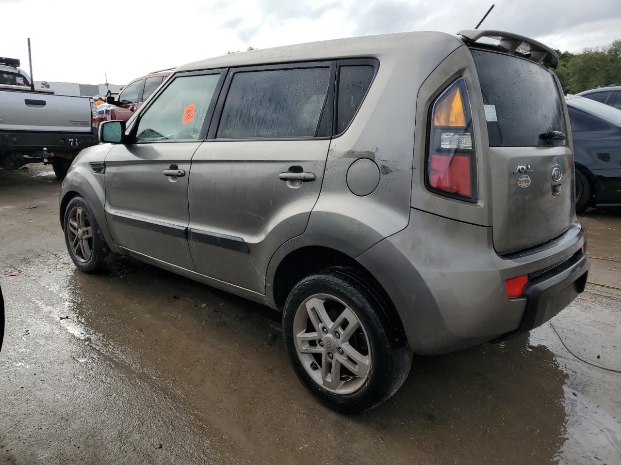 Image 2 of 2011 KIA SOUL + 2011 with VIN KNDJT2A22B7249742