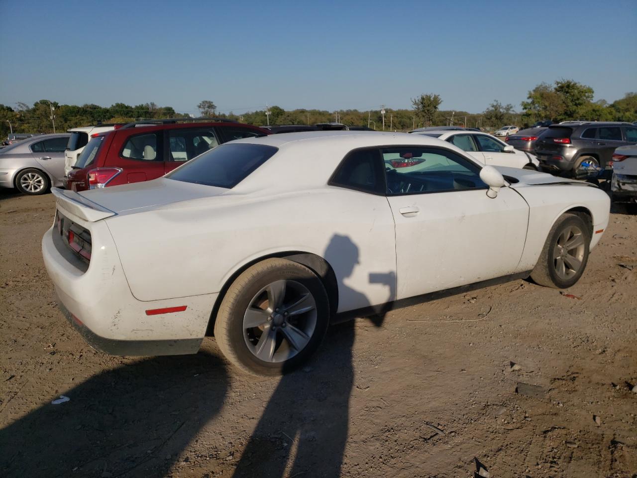 Изображение 3 2019 DODGE CHALLENGER SXT 2019 с VIN 2C3CDZAG4KH561760