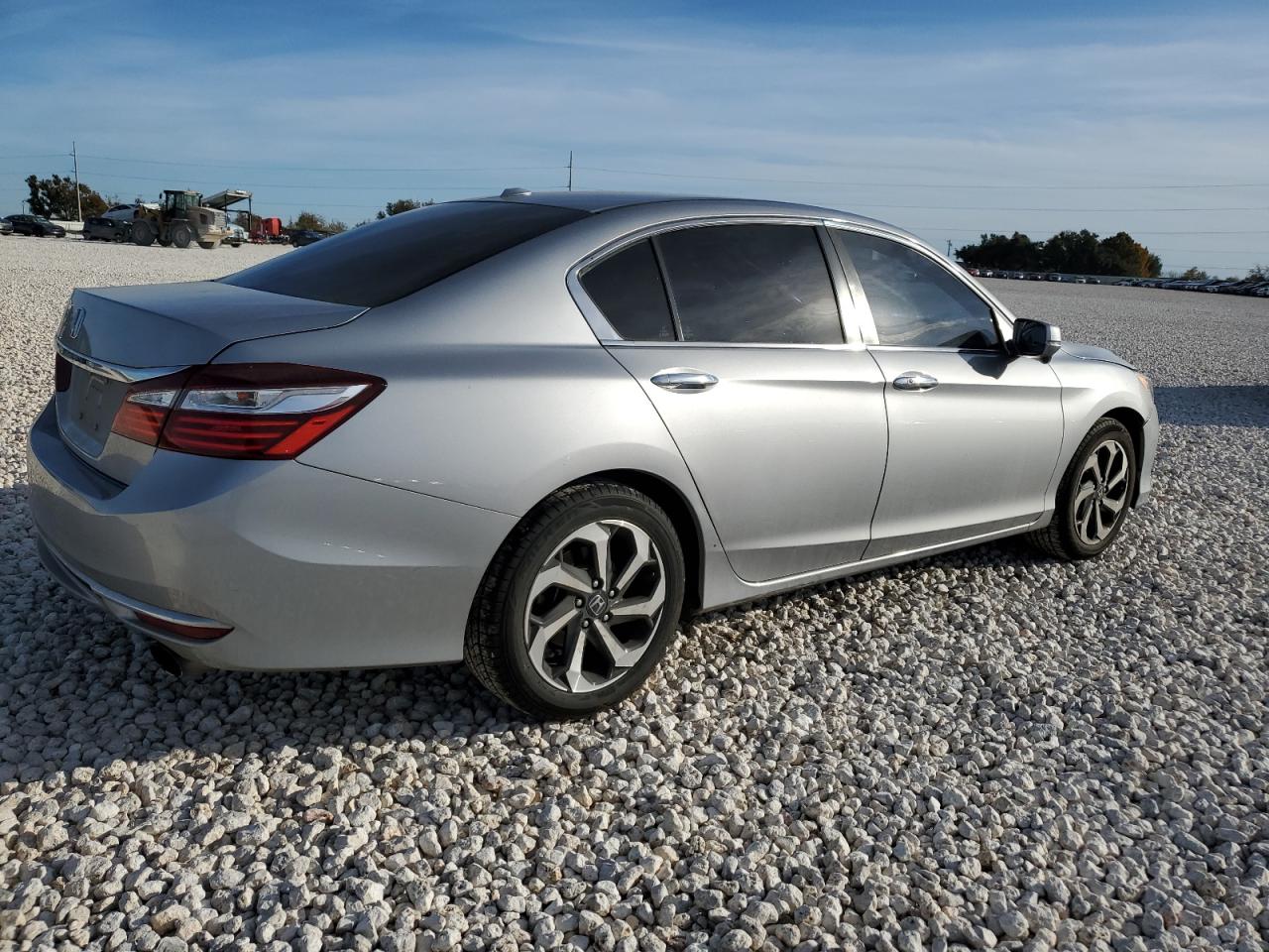 Image 3 of 2017 HONDA ACCORD EX 2017 with VIN 1HGCR2F7XHA252431
