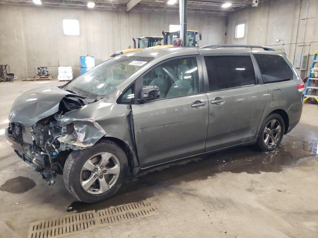 Obraz 2012 TOYOTA SIENNA LE 2012
