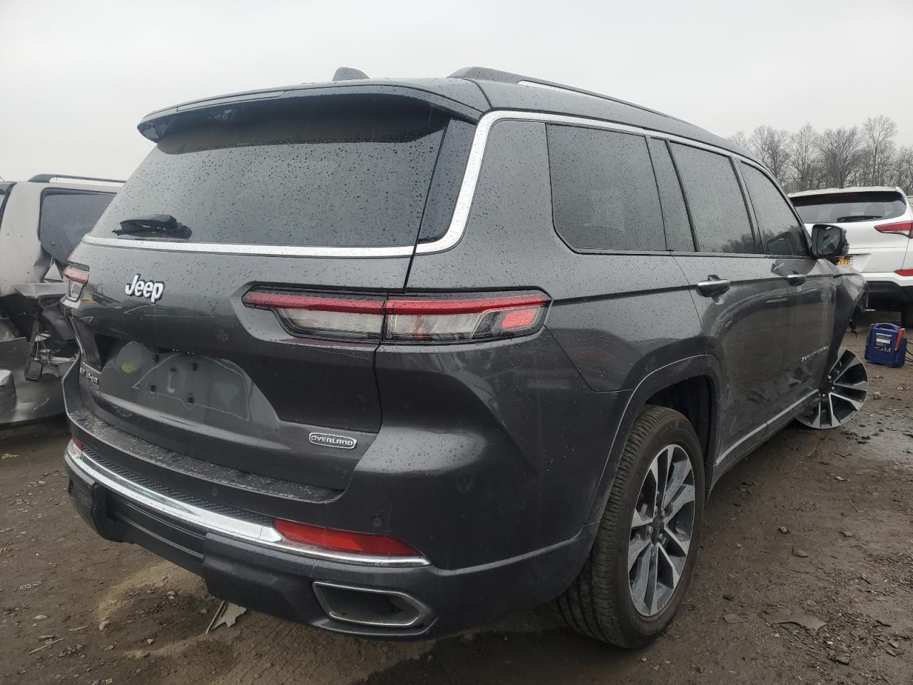 Image 3 of 2021 JEEP GRAND CHEROKEE L OVERLAND 2021 with VIN 1C4RJKDG4M8190996