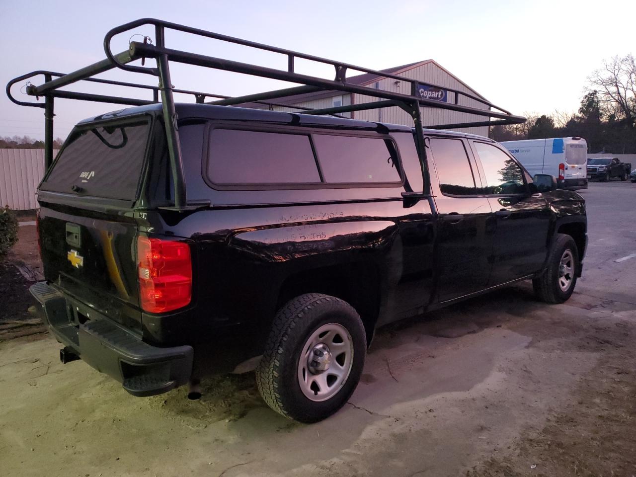 Obraz 3 z 2018 CHEVROLET SILVERADO C1500 2018 z VIN 1GCRCNEH8JZ266440