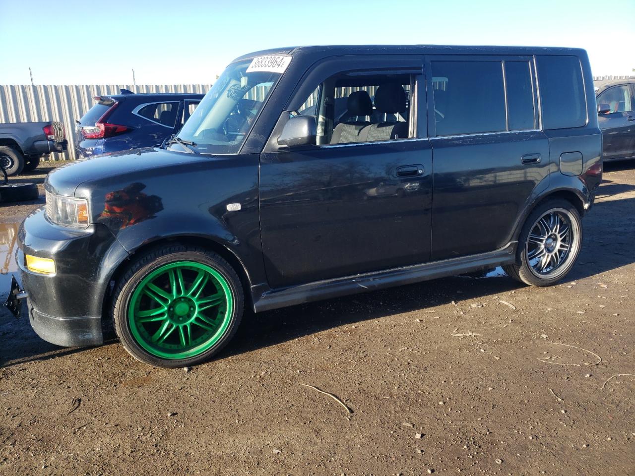 Obraz 1 z 2004 TOYOTA SCION XB 2004 z VIN JTLKT334740135972