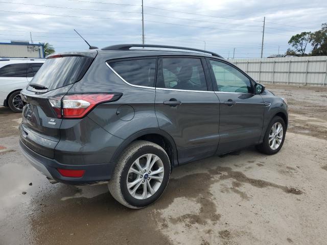Image 3 of 2018 FORD ESCAPE SE 2018 with VIN 1FMCU0GD4JUC67366