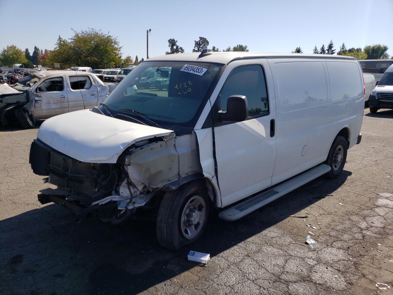 2020 CHEVROLET EXPRESS G2500  2020 image