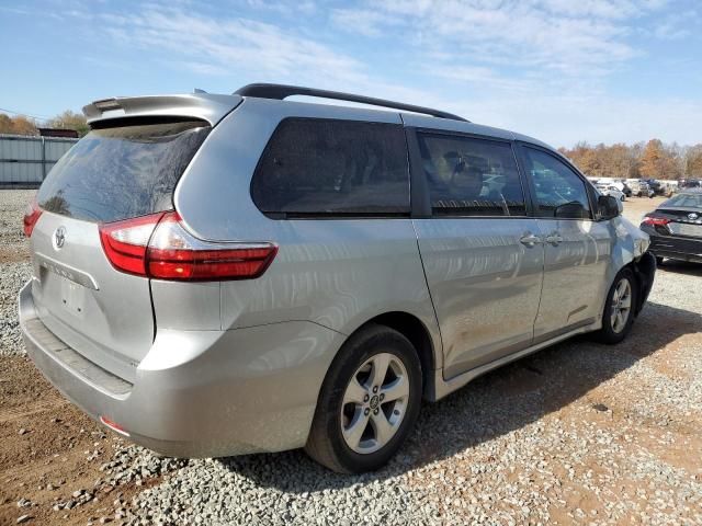 Obraz 3 z 2019 TOYOTA SIENNA LE 2019 z VIN 5TDKZ3DC6KS019043