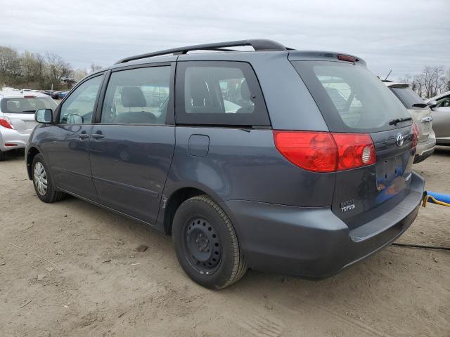Obraz 2 z 2010 TOYOTA SIENNA CE 2010 z VIN 5TDKK4CC8AS296545
