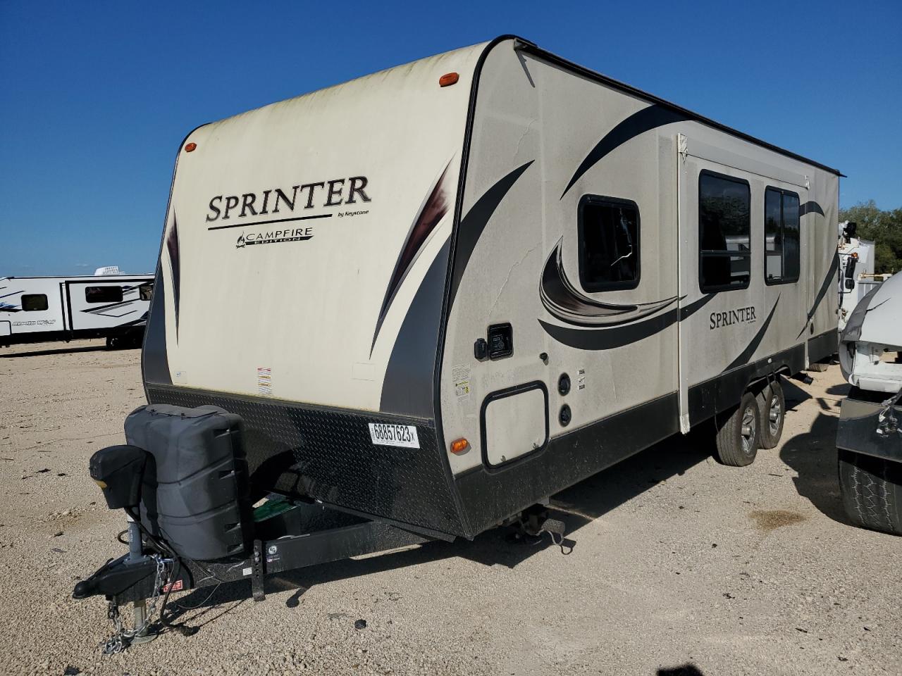 Image 2 of 2018 KEYSTONE SPRINTER 2018 with VIN 4YDT26R29J1531379