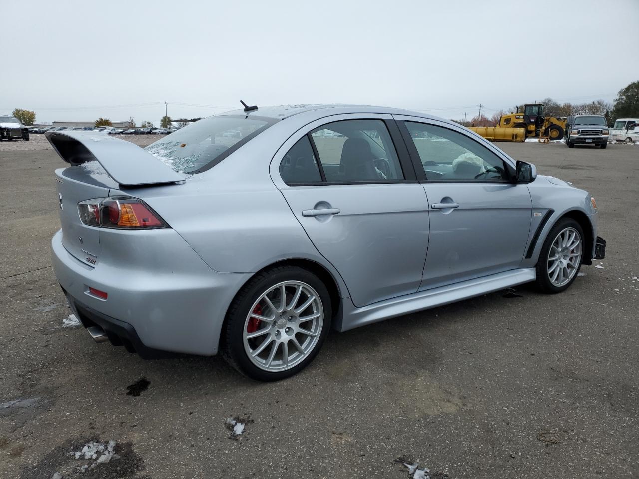 Obraz 3 z 2014 MITSUBISHI LANCER EVOLUTION GSR 2014 z VIN JA32W8FV9EU020531