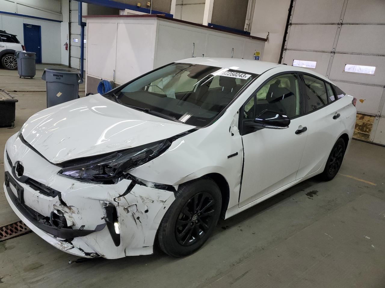 Изображение 1 2022 TOYOTA PRIUS LE 2022 с VIN JTDL9MFU7N3037315