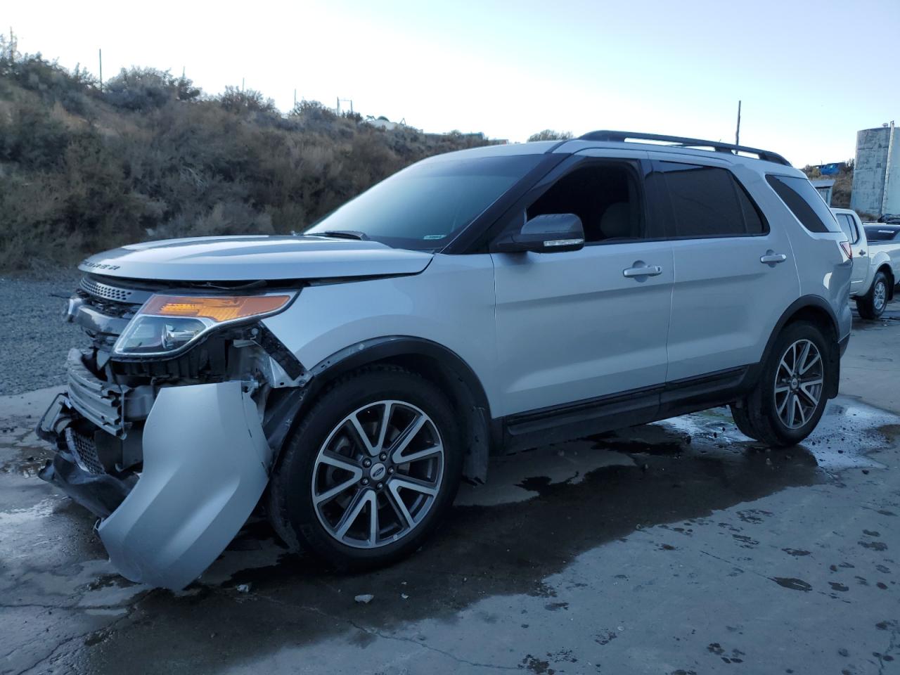 Obraz 1 z 2015 FORD EXPLORER XLT 2015 z VIN 1FM5K8D89FGB40591