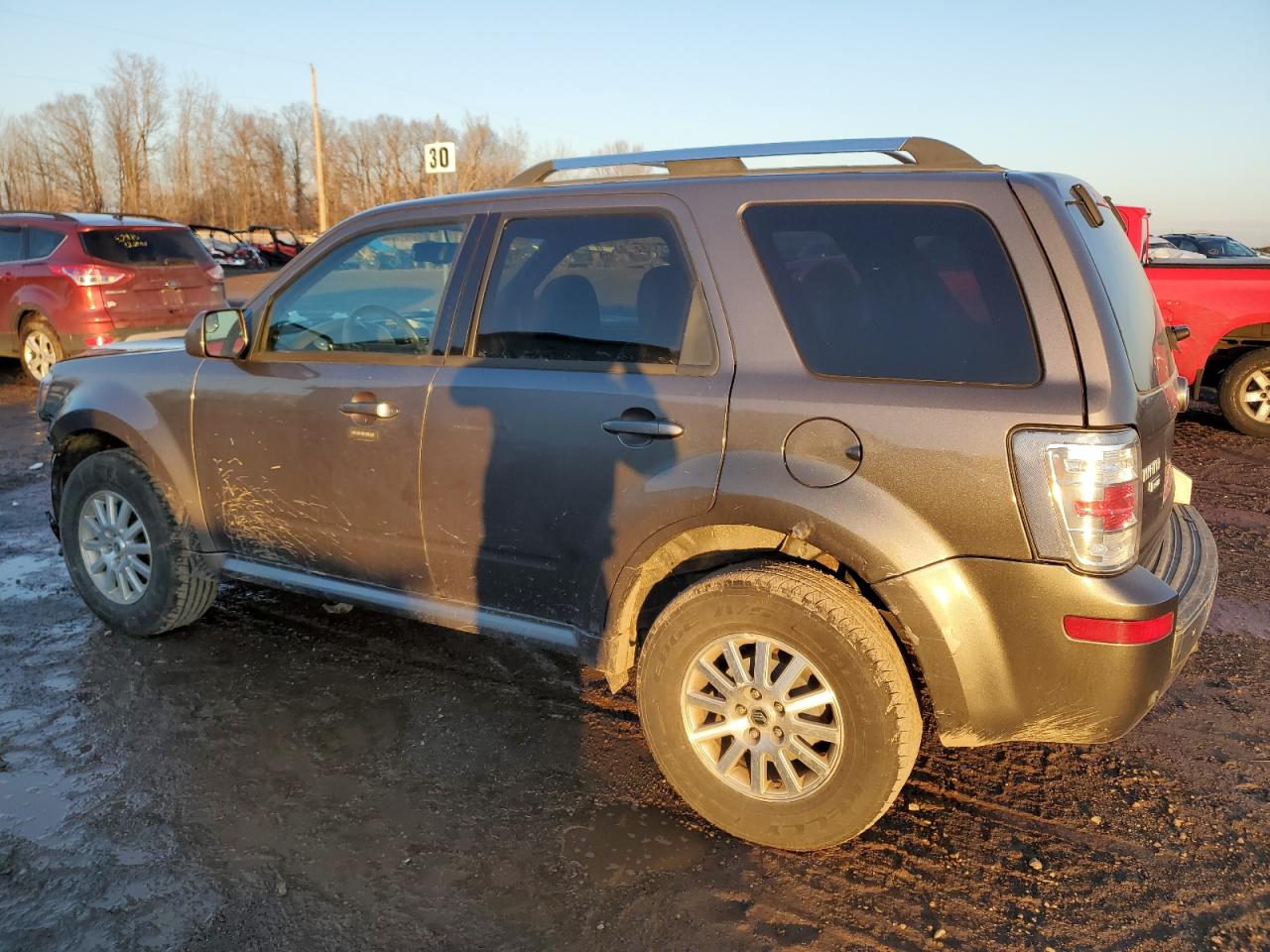 Image 2 of 2010 MERCURY MARINER PREMIER 2010 with VIN 4M2CN8HG9AKJ12343