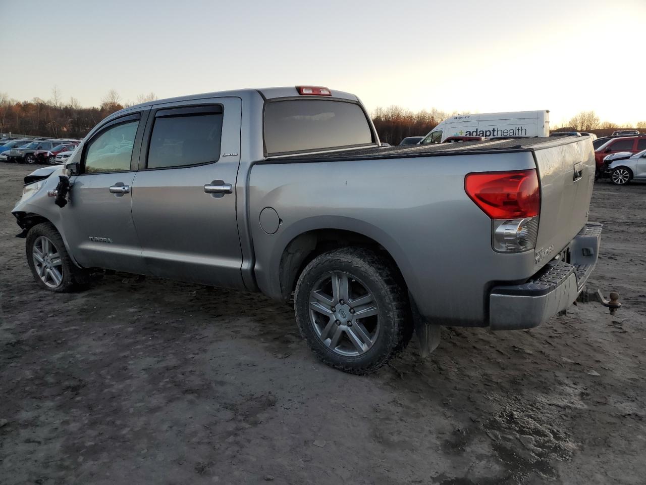 Obraz 2 z 2007 TOYOTA TUNDRA CREWMAX LIMITED 2007 z VIN 5TBDV58157S468139