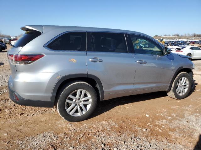 Image 3 of 2015 TOYOTA HIGHLANDER LE 2015 with VIN 5TDZKRFHXFS090251