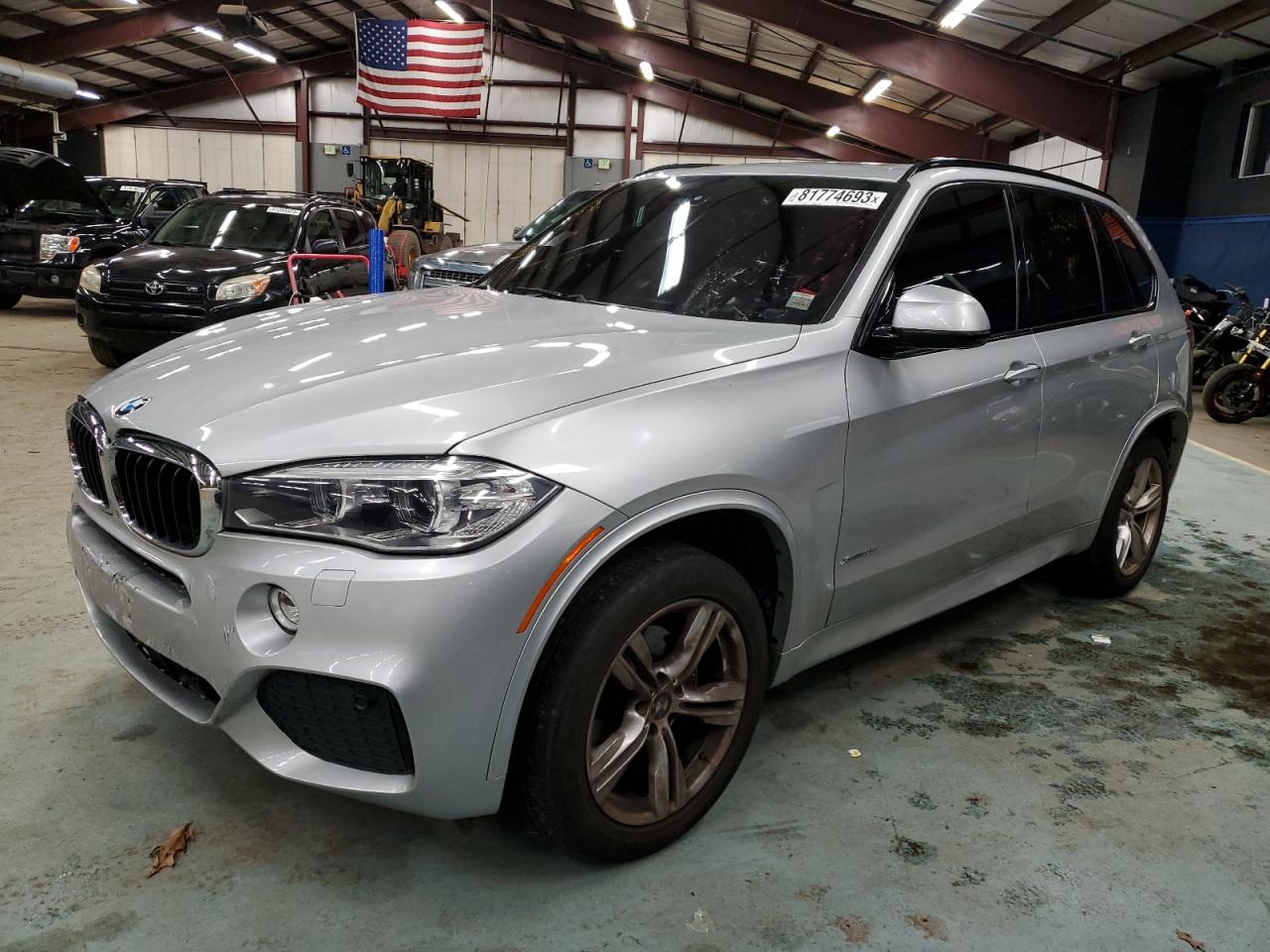Изображение 1 2017 BMW X5 XDRIVE35I 2017 с VIN 5UXKR0C31H0V71172