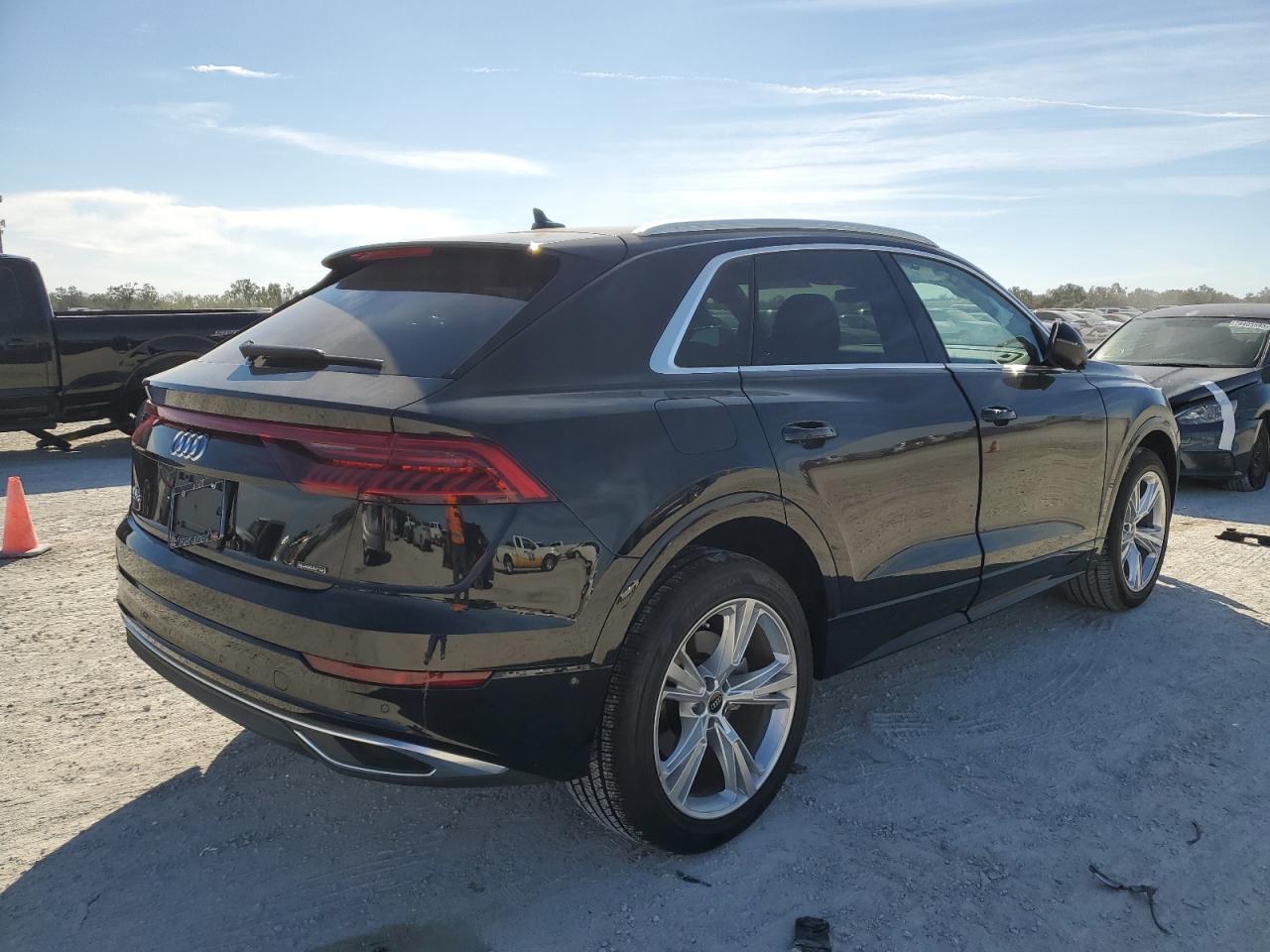 Image 3 of 2023 AUDI Q8 PREMIUM 2023 with VIN WA1AVBF10PD036494