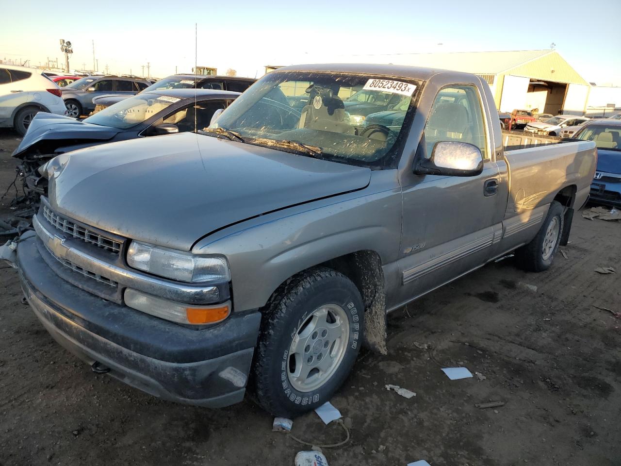 Obraz 1 z 2002 CHEVROLET SILVERADO C1500 2002 z VIN 1GCEC14T62Z252034