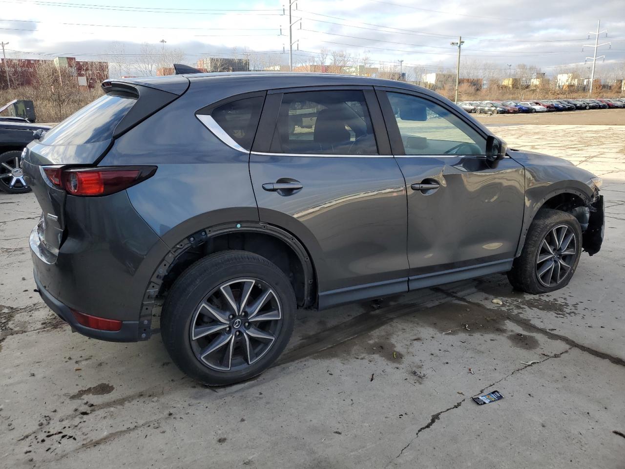 Image 3 of 2018 MAZDA CX-5 TOURING 2018 with VIN JM3KFBCM6J0407167