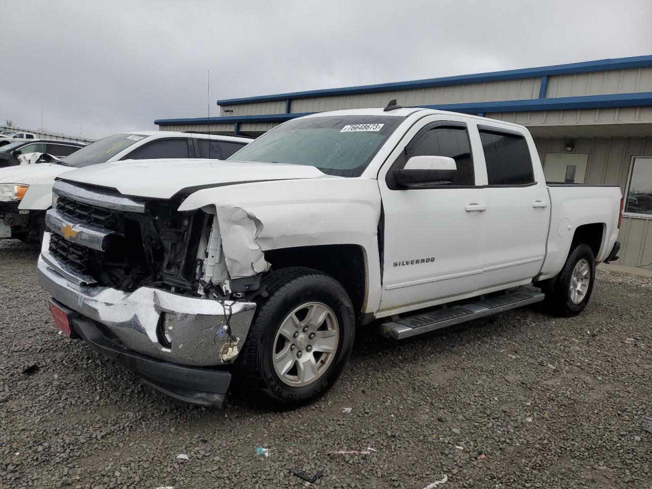 Obraz 1 z 2018 CHEVROLET SILVERADO C1500 LT 2018 z VIN 3GCPCREC2JG537740