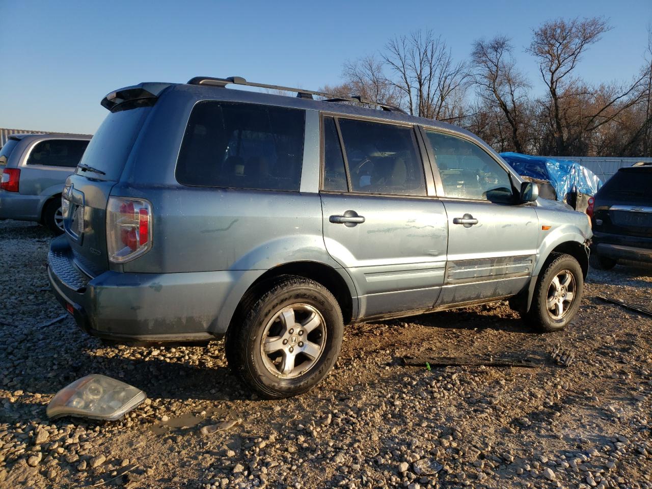 Image 3 of 2006 HONDA PILOT EX 2006 with VIN 5FNYF18496B009935