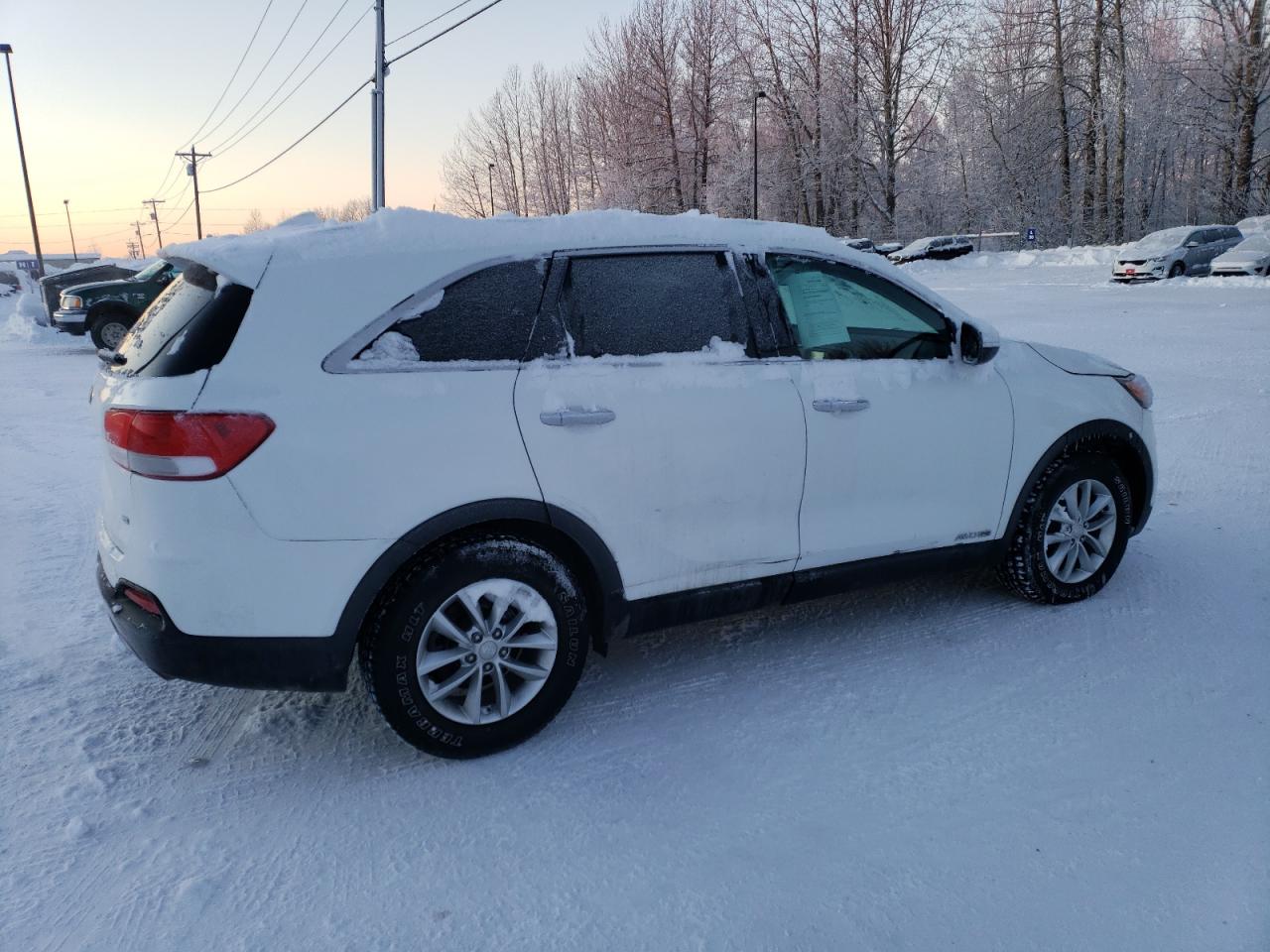 Image 3 of 2016 KIA SORENTO LX 2016 with VIN 5XYPGDA51GG047781