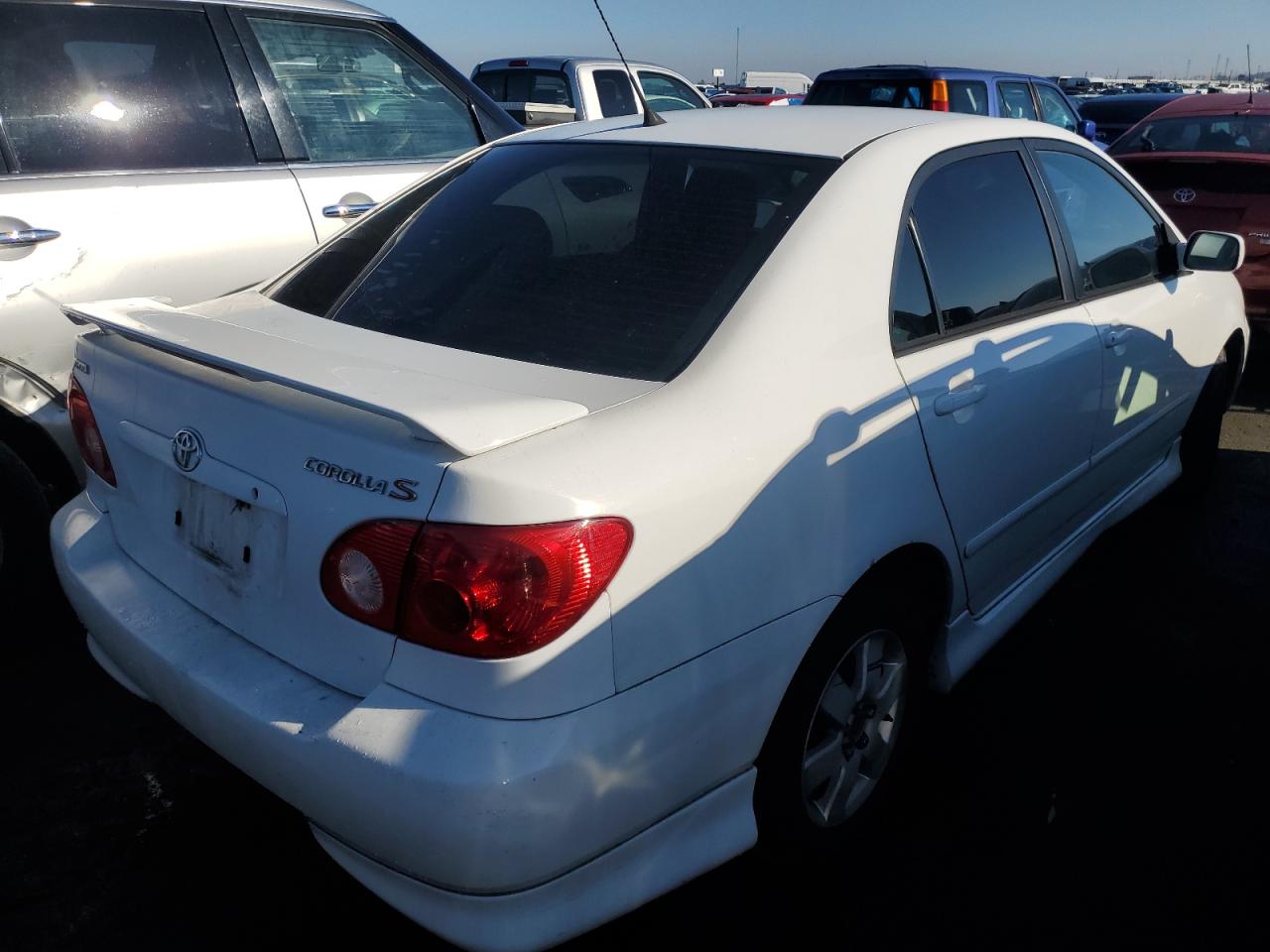 Изображение 3 2003 TOYOTA COROLLA CE 2003 с VIN 1NXBR32E83Z051652