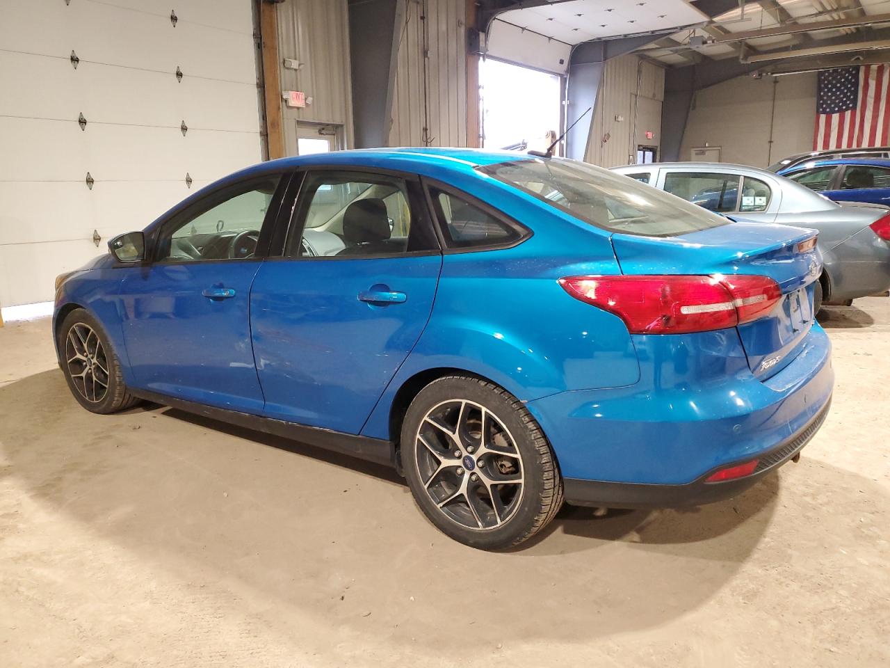 Изображение 2 2017 FORD FOCUS SEL 2017 с VIN 1FADP3H24HL203333