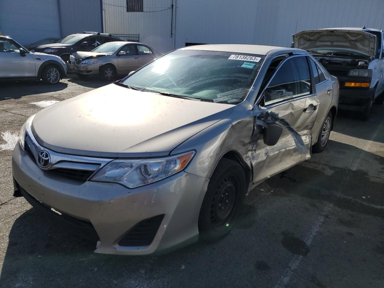 Изображение 2014 TOYOTA CAMRY L 2014