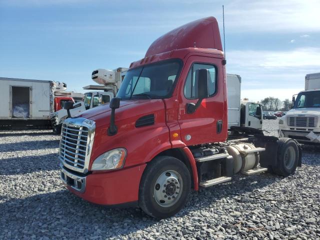 Изображение 2 2016 FREIGHTLINER CASCADIA 113 2016 с VIN 3AKBGADV6GDGW4803