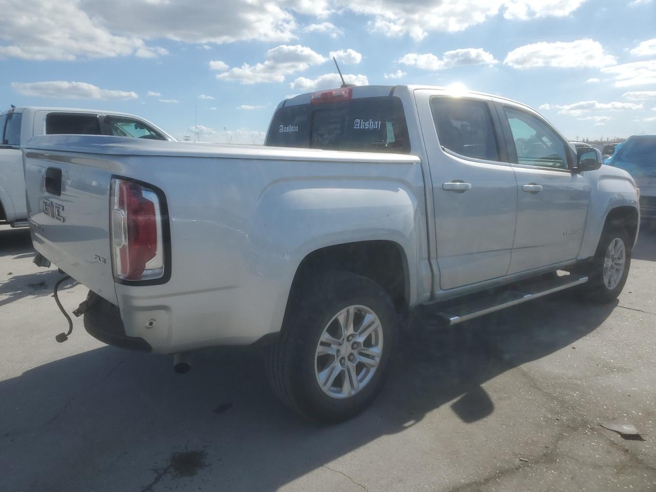 Image 3 of 2019 GMC CANYON SLE 2019 with VIN 1GTG5CEN4K1106356