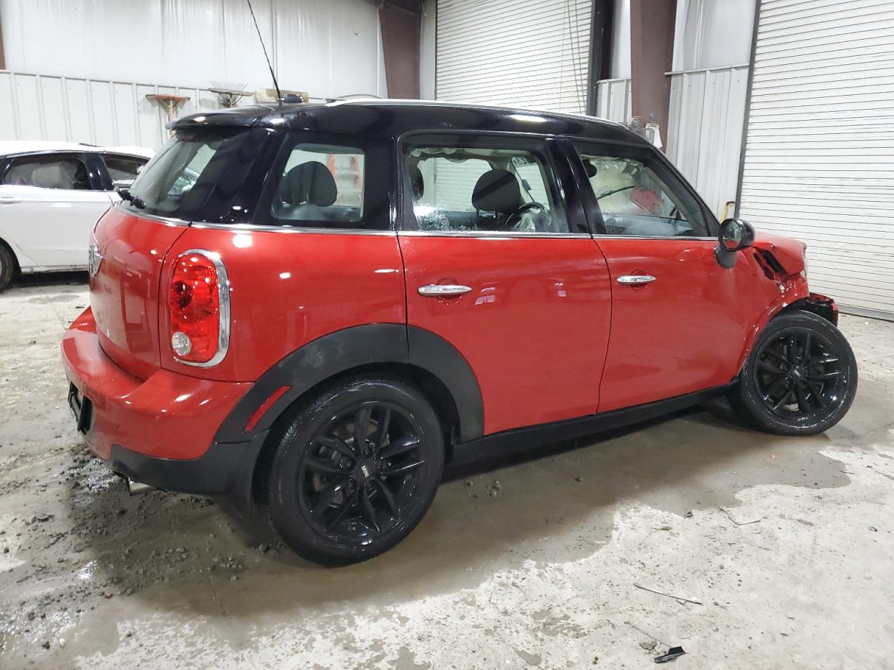 Image 3 of 2014 MINI COOPER COUNTRYMAN 2014 with VIN WMWZB3C57EWR38539