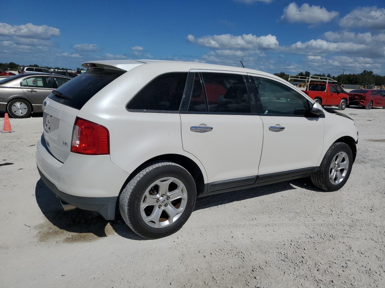 Obraz 3 z 2011 FORD EDGE SEL 2011 z VIN 2FMDK3JC5BBB37454