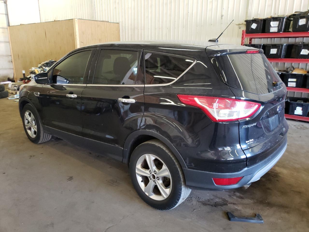 Image 2 of 2015 FORD ESCAPE SE 2015 with VIN 1FMCU0G75FUC88891