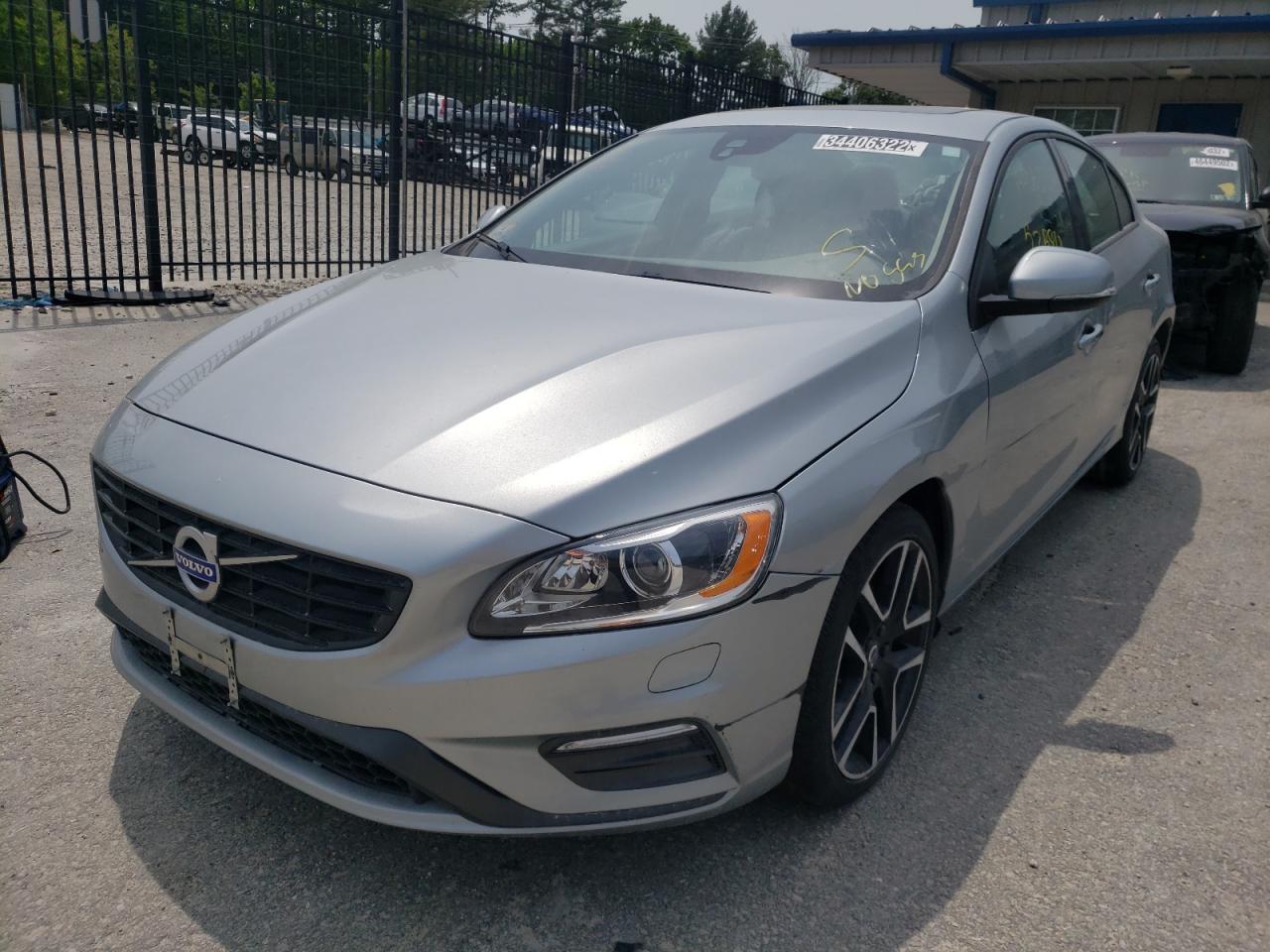 Изображение 2 2017 VOLVO S60  2017 с VIN YV126MFL3H2434102