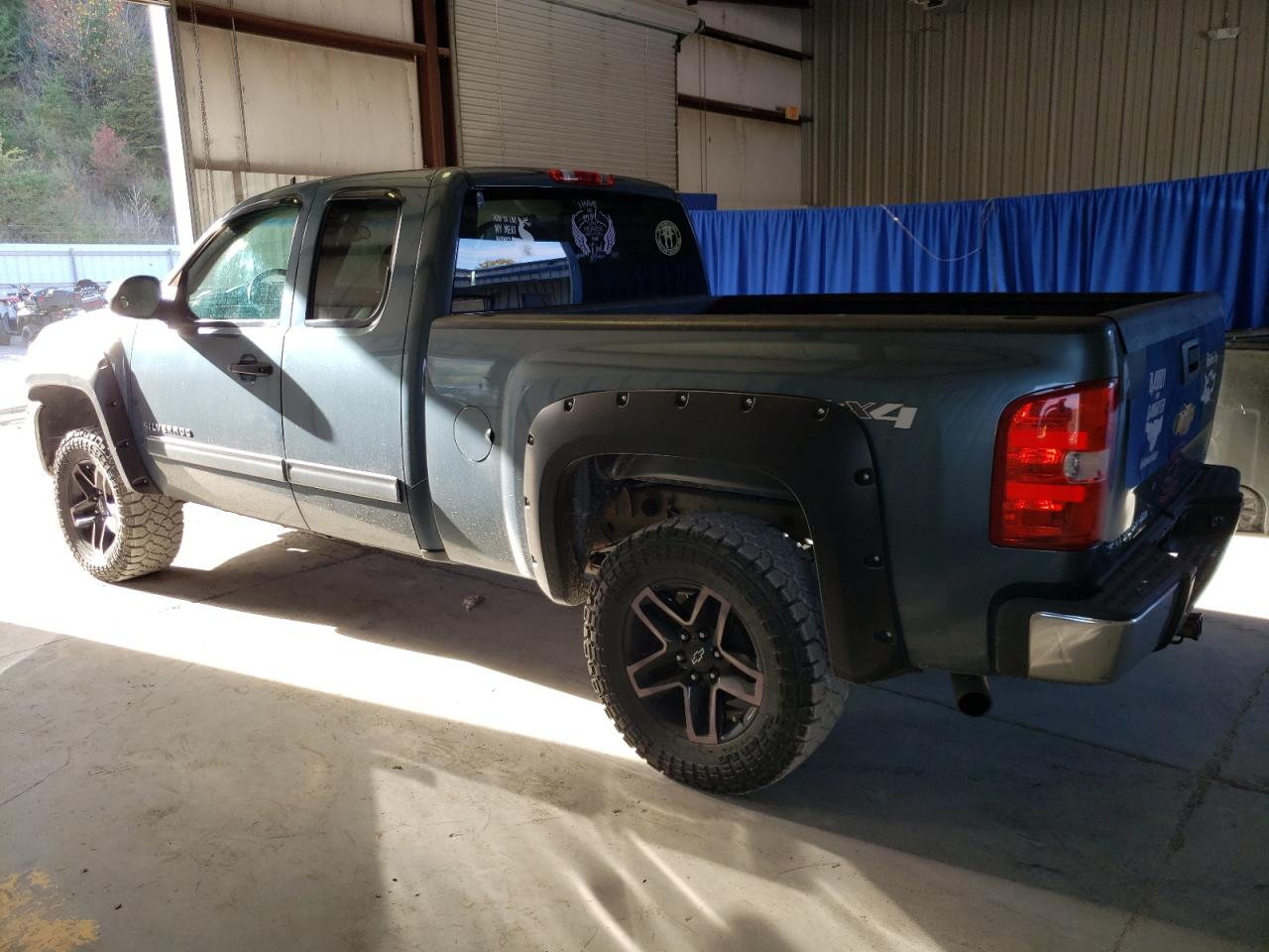 Изображение 2 2013 CHEVROLET SILVERADO K1500 LT 2013 с VIN 1GCRKSE7XDZ228723