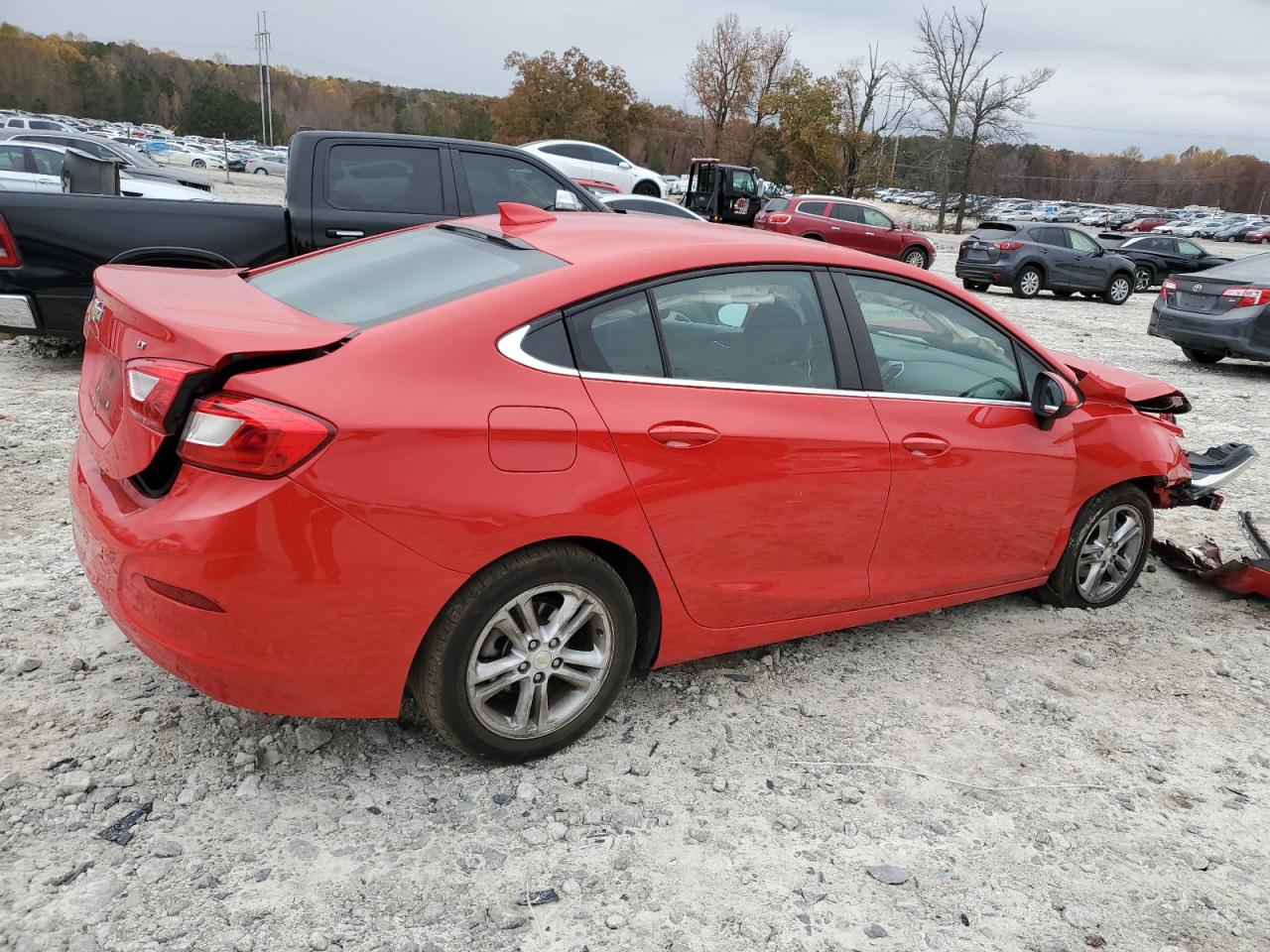 Image 3 of 2018 CHEVROLET CRUZE LT 2018 with VIN 1G1BE5SM0J7111267