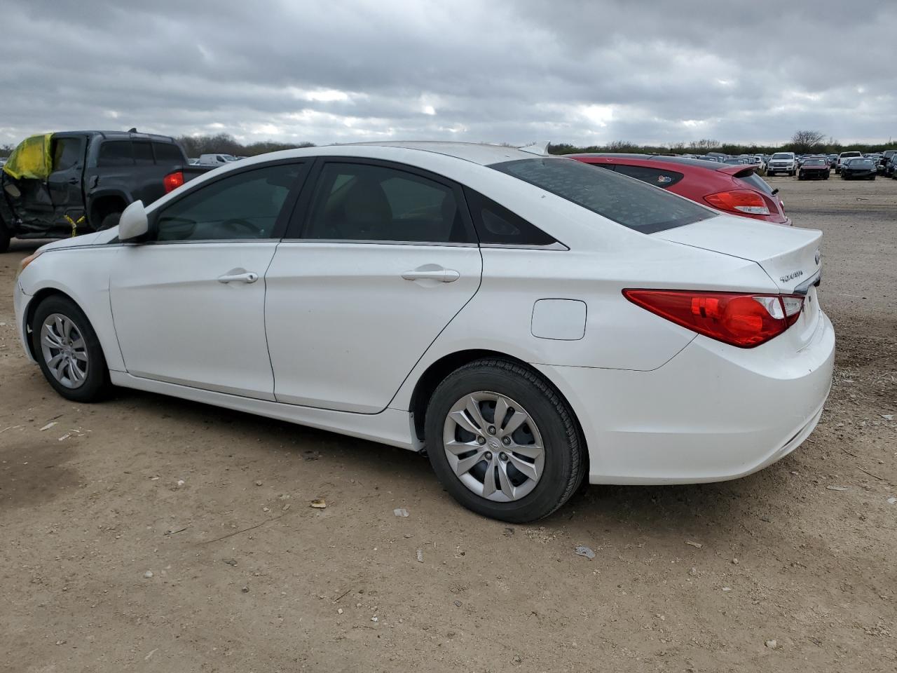 Изображение 2 2011 HYUNDAI SONATA GLS 2011 с VIN 5NPEB4AC6BH025247