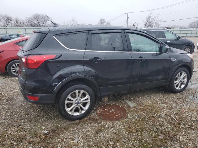 Image 3 of 2019 FORD ESCAPE SE 2019 with VIN 1FMCU9GD7KUB24966