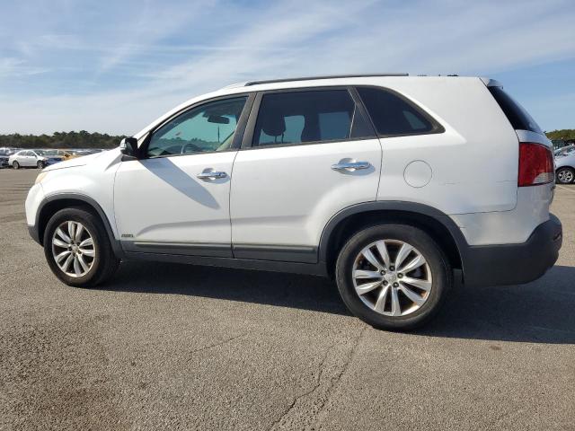 Image 2 of 2011 KIA SORENTO BASE 2011 with VIN 5XYKTDA28BG092933