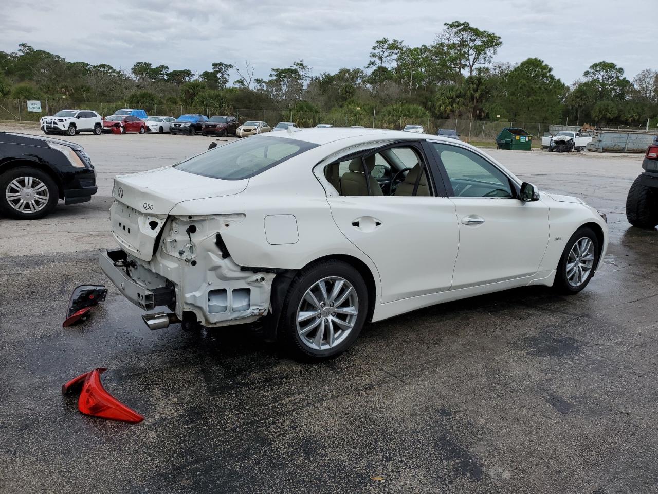 Image 3 of 2017 INFINITI Q50 PREMIUM 2017 with VIN JN1EV7ARXHM831865