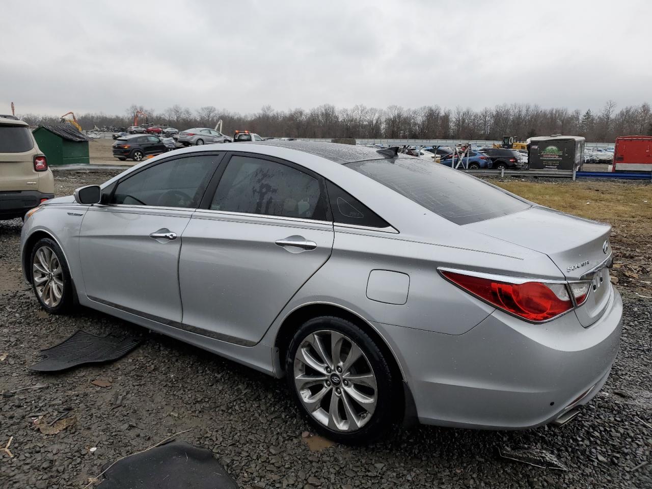 Obraz 2 z 2012 HYUNDAI SONATA SE 2012 z VIN 5NPEC4AB4CH470754